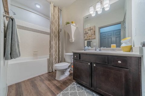 Spacious bathroom at The Oxmoor in Birmingham, AL